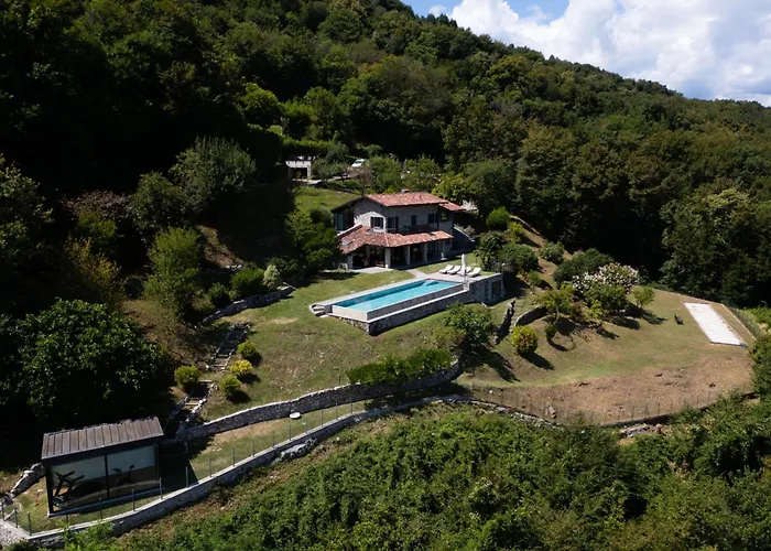 Villa Valentina By Rentallcomo Civenna